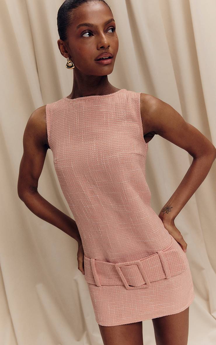 Pêche Robe Droite Oversize En Bouclé Avec Ceinture Basse