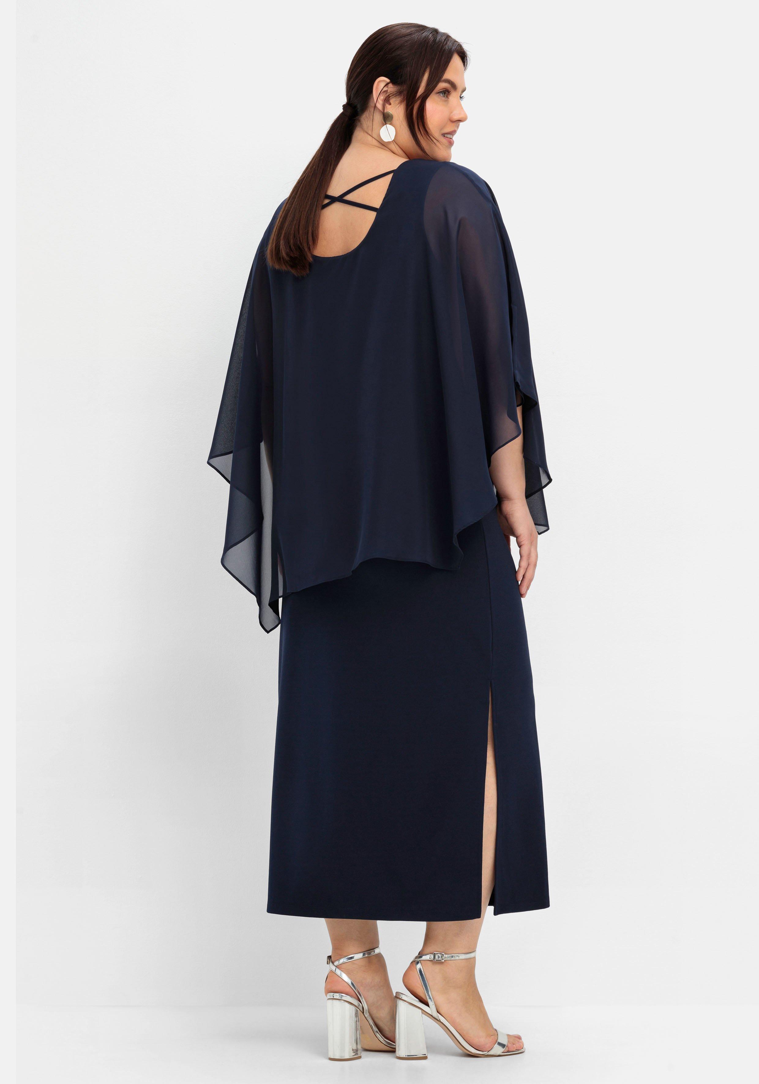 Abendkleid in A-Linie mit weiten Fledermausärmeln
