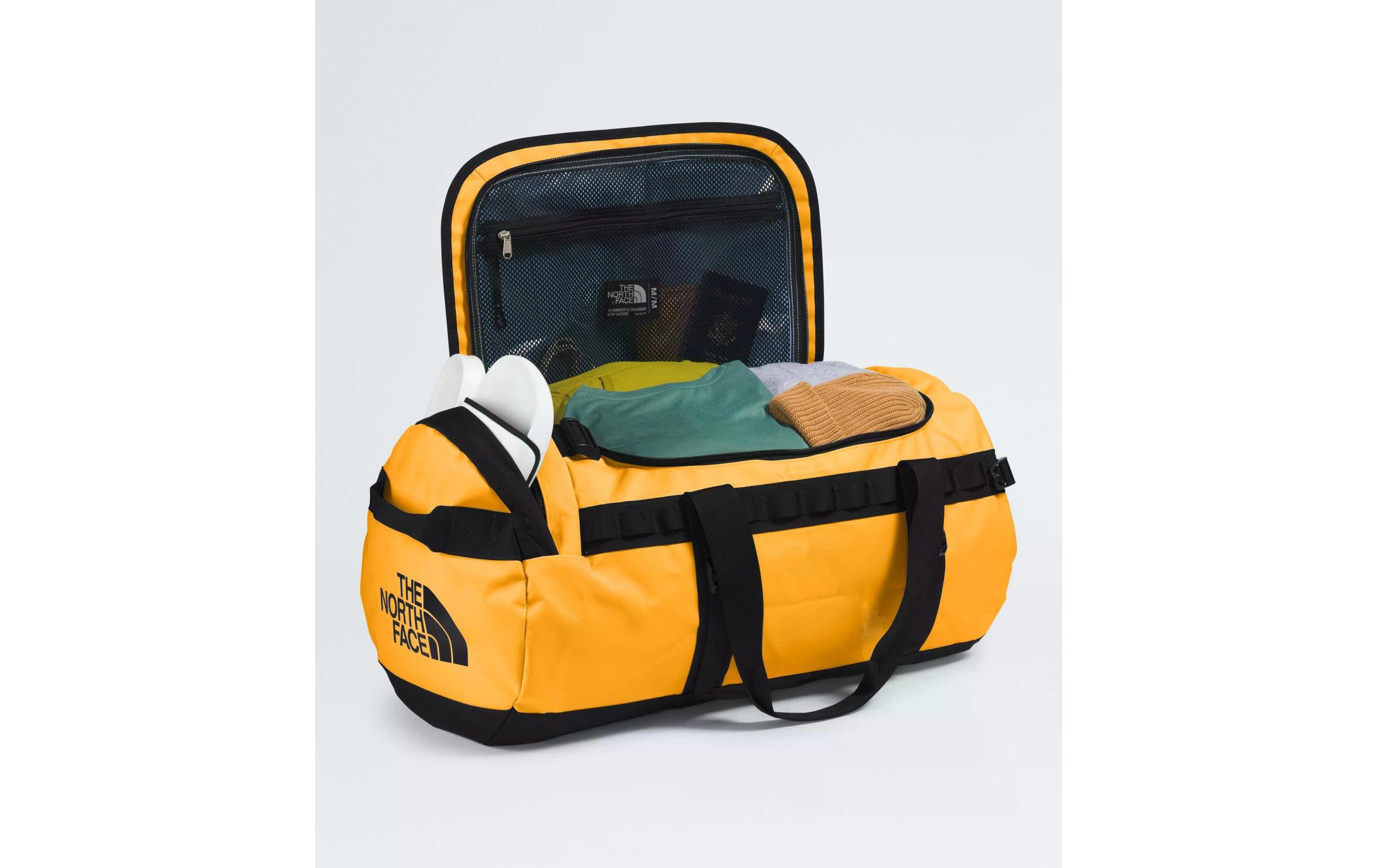 Duffle Bag Base Camp M 71 l, Gold<br>Duffel-Tasche