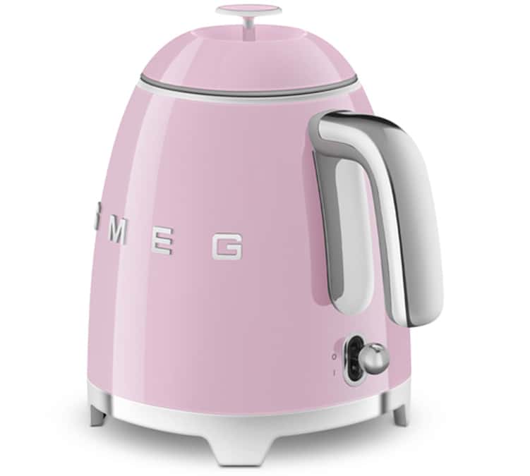 Mini Bouilloire Rose KLF05PKEU 0,8 L - SMEG + Offre Cadeau