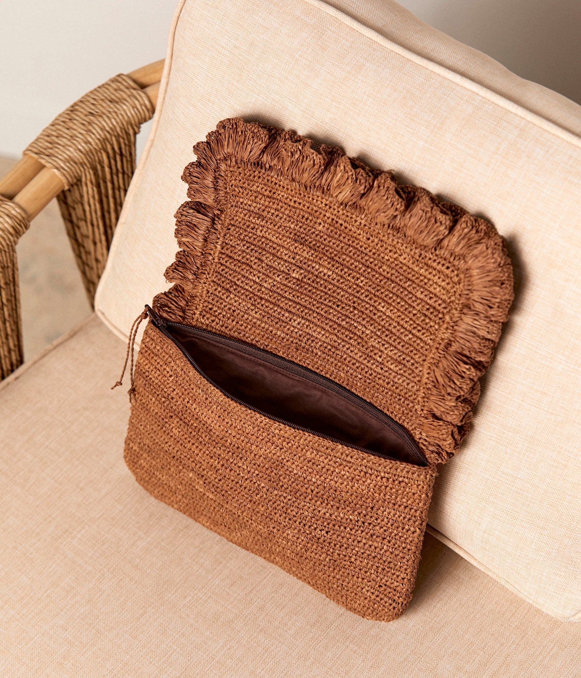 Pochette beige tressée Gaia
