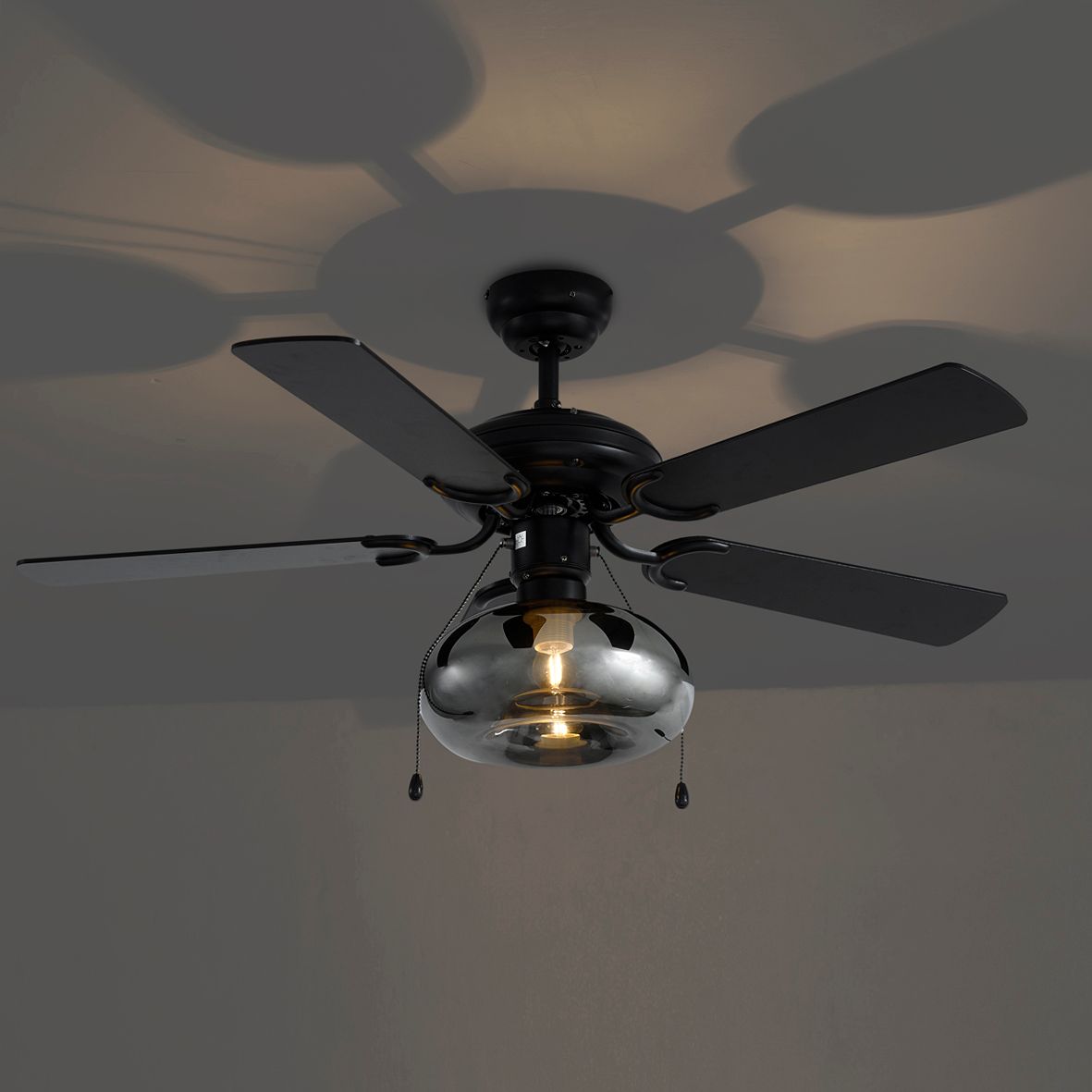 Plafondventilator zwart 107.5cm met trekschakelaar - Mistral Busa