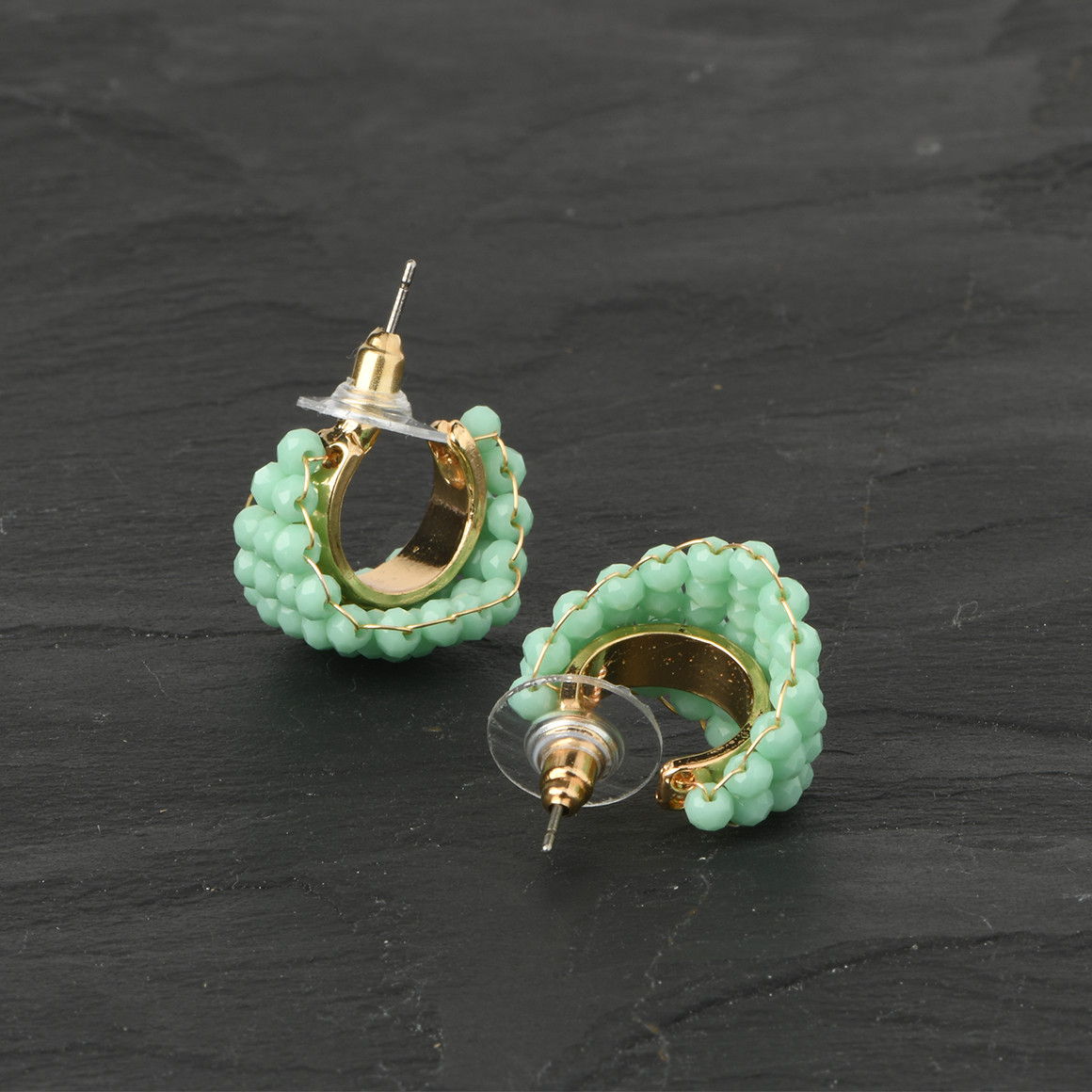 Gina Damen Creolen mit Glasperlen mint