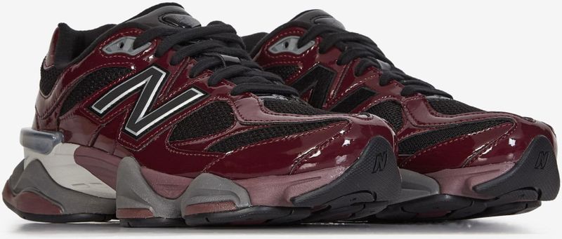 New Balance 9060 - Sneakers - Bordeauxrood