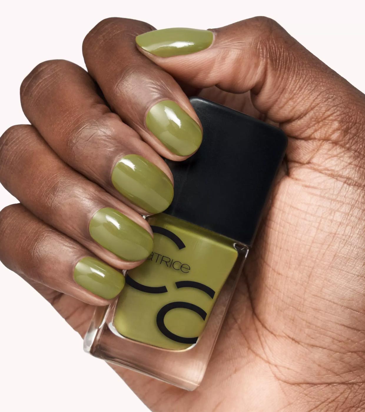 Catrice - Esmalte Fashion ICONails - 176: Underneath The Olive Tree