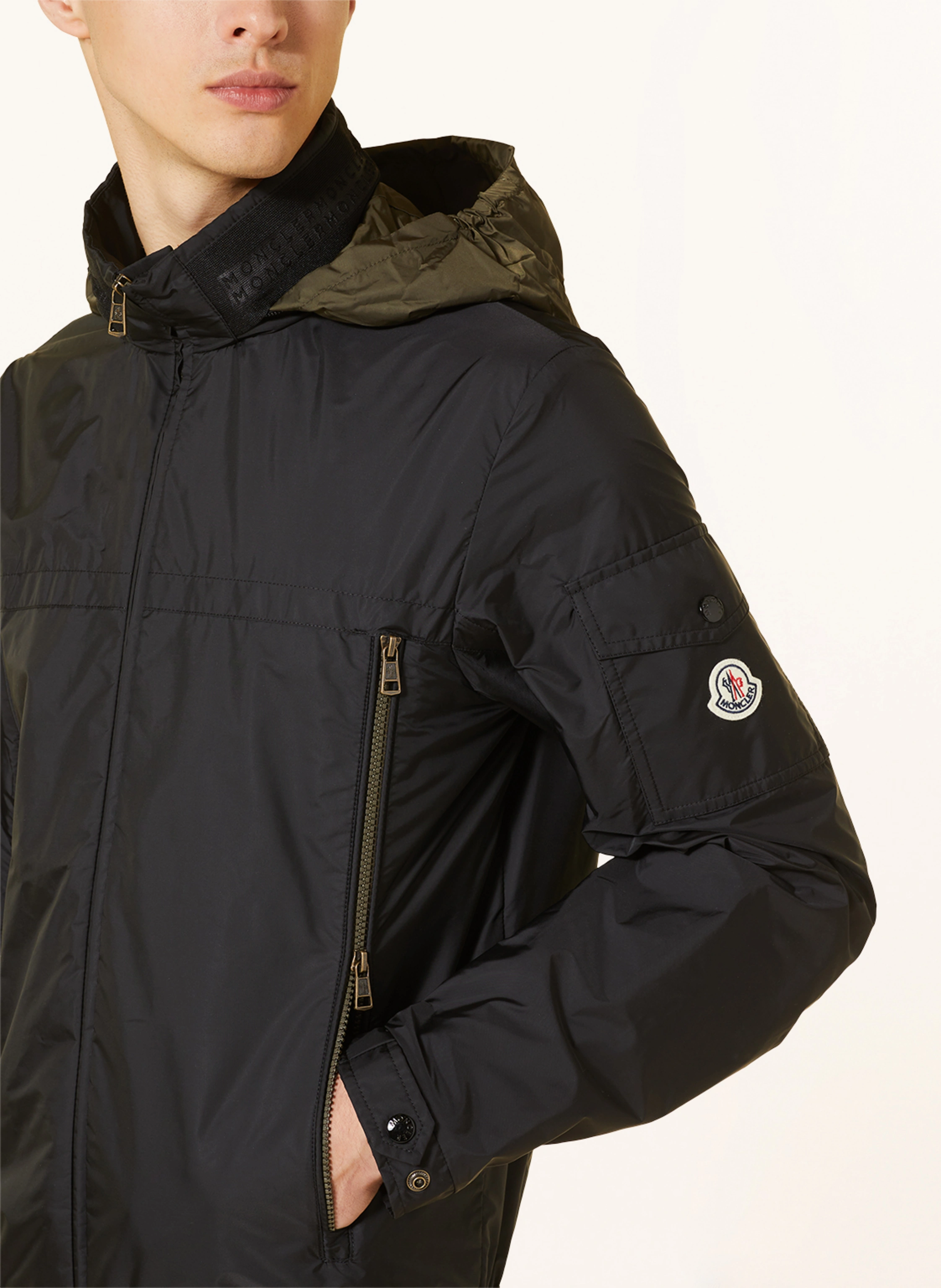 MONCLER Jacke NIRE