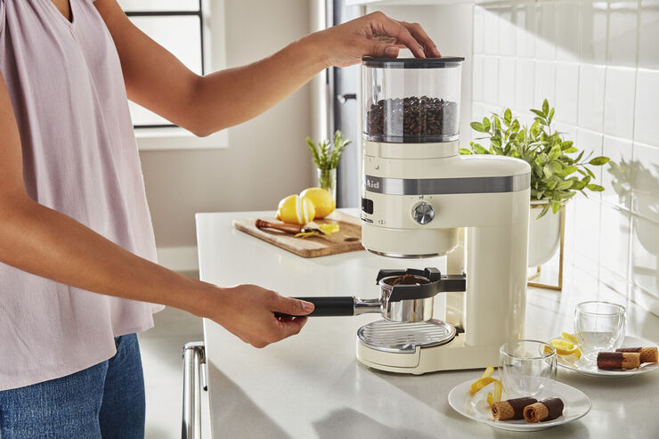 KitchenAid KITCHENAID KAFFEKVÆRN, ALMOND CREAM - 5KCG8433EAC
