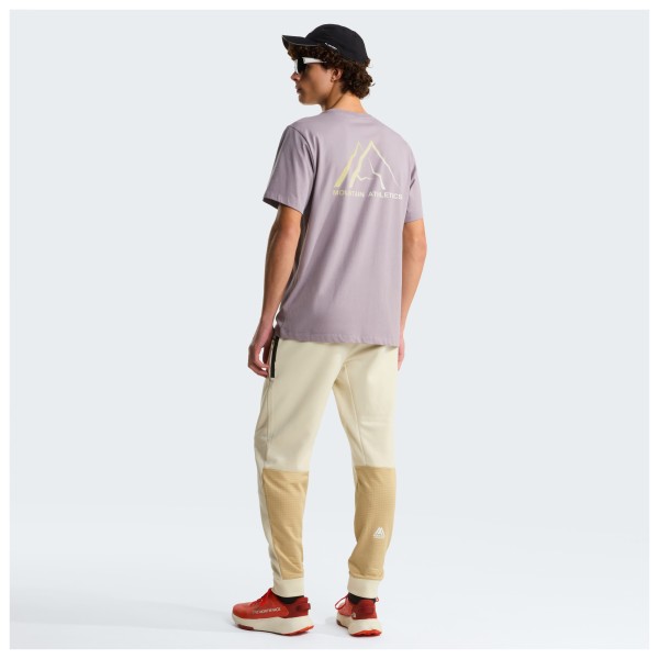 The North Face - MA Graphic Short Sleeve Tee - T-shirt