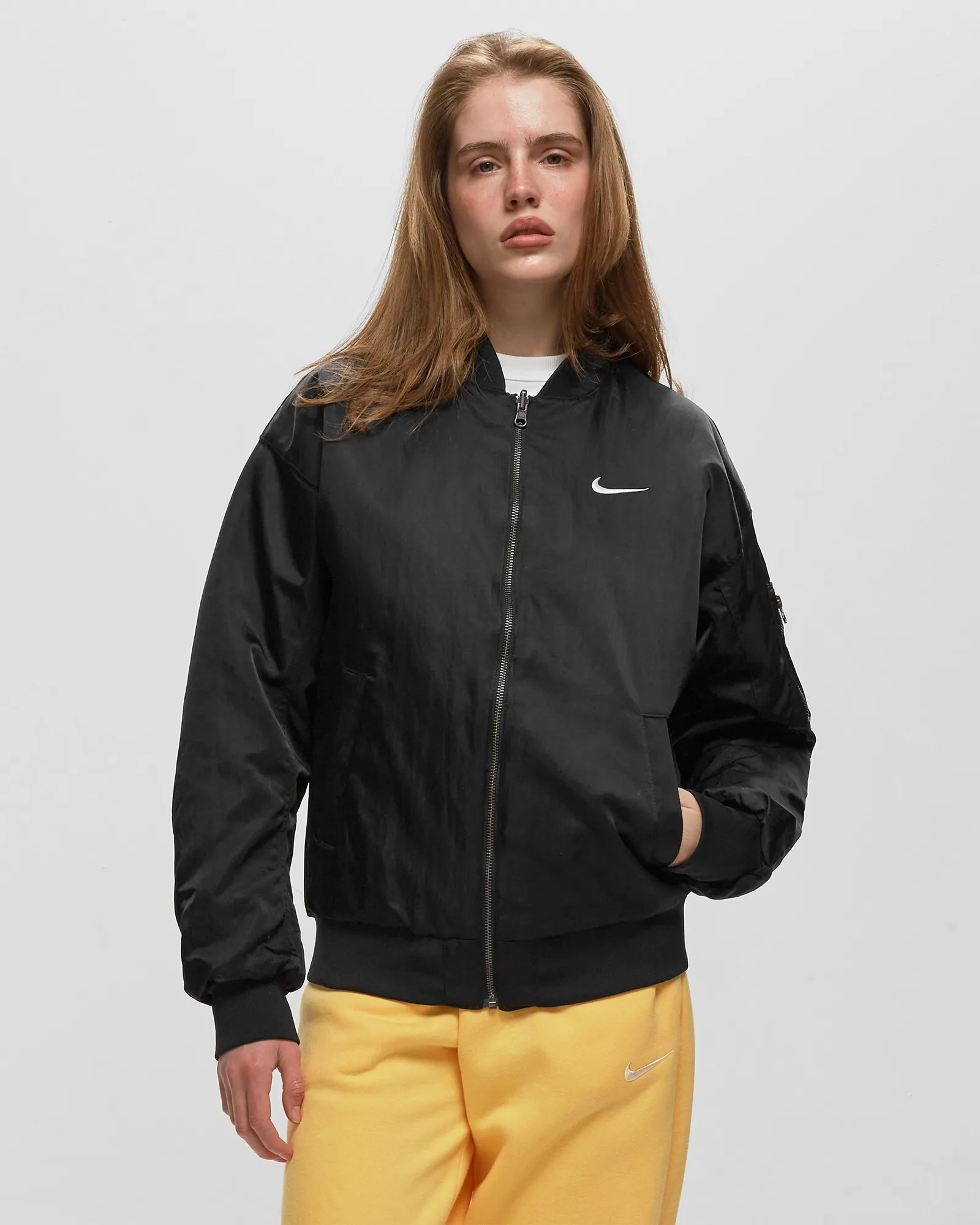 Nike WMNS Reversible Varsity Bomber Jacket