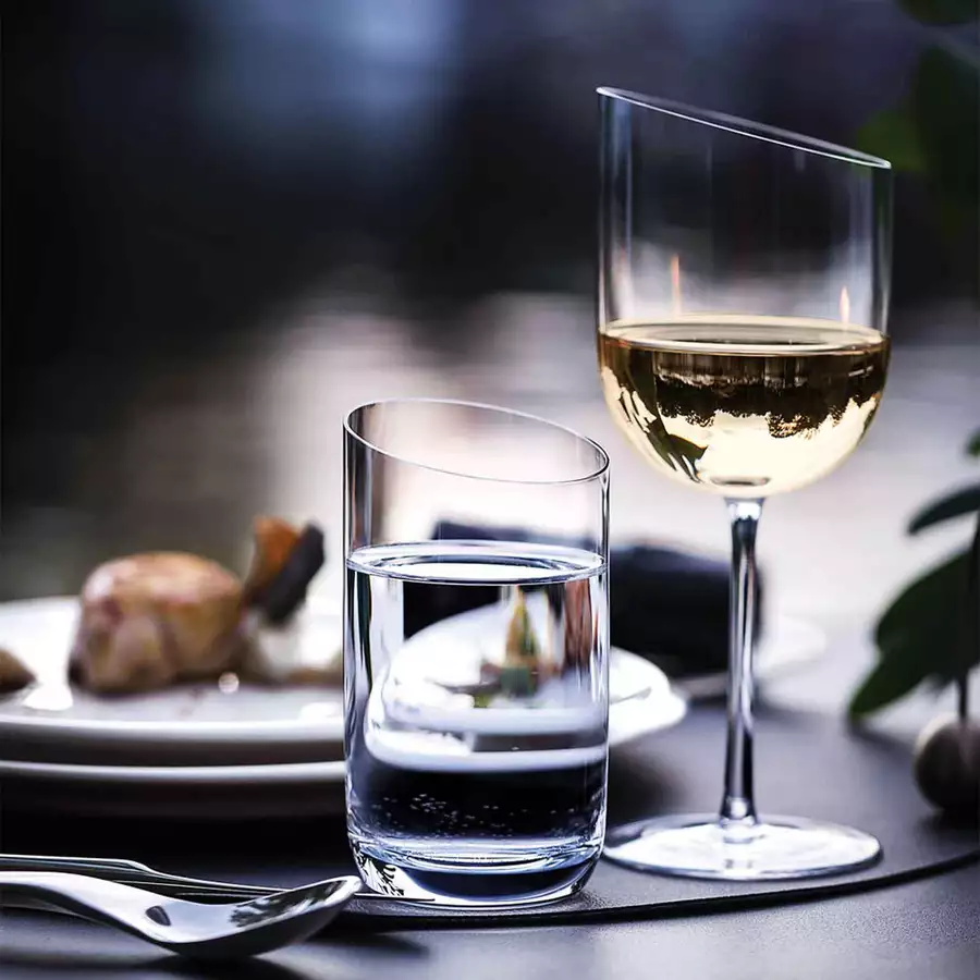 Villeroy & Boch Becher NewMoon 225 ml 4er Set transparent