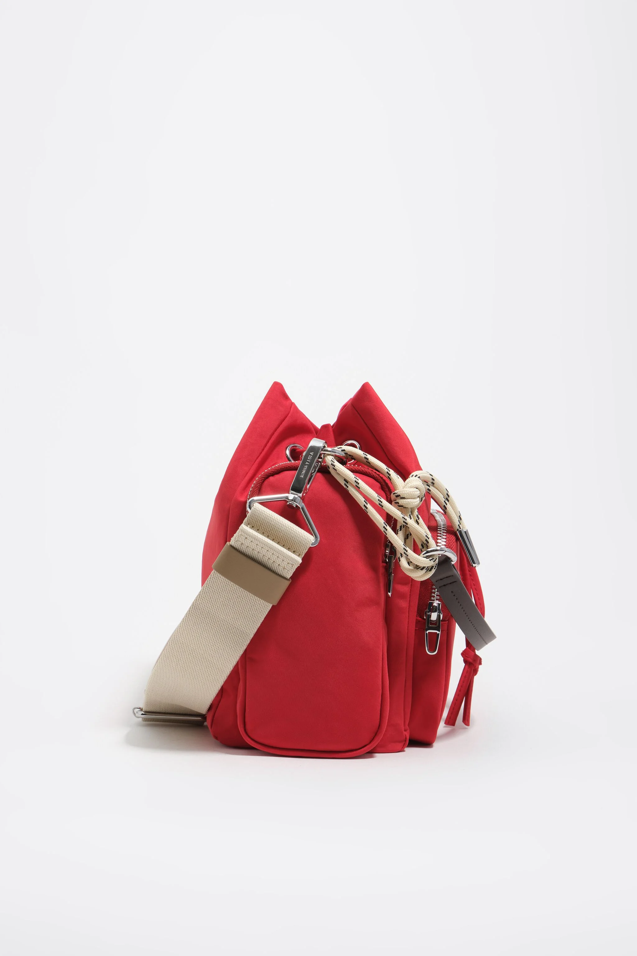 Bolsa de bolso média em náilon vermelho