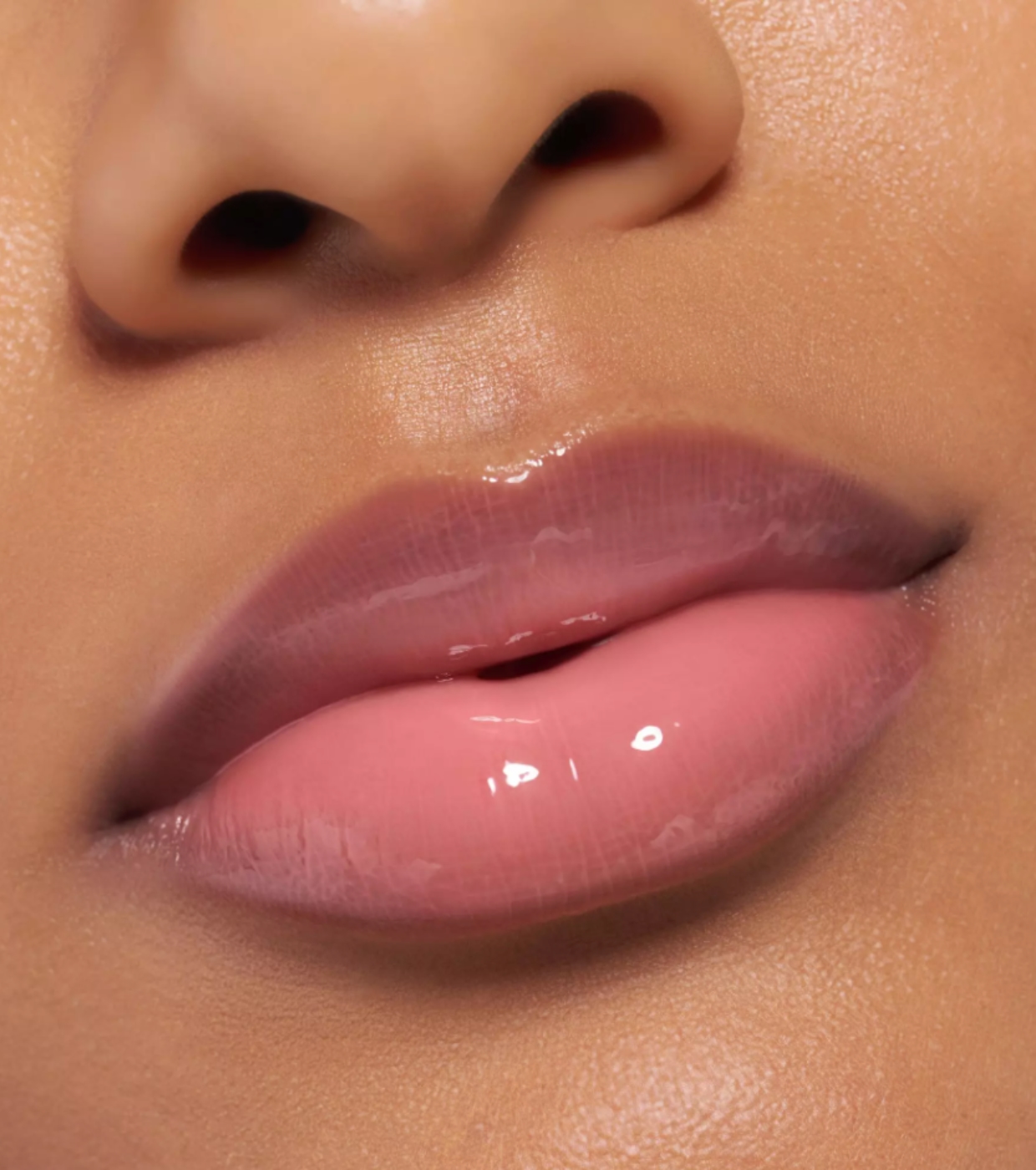 essence  - Gloss Labial Volumizador Extreme Shine - 20: Peach Please