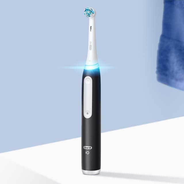 Oral-B iO3 eltandbørste 730843 (matsort)