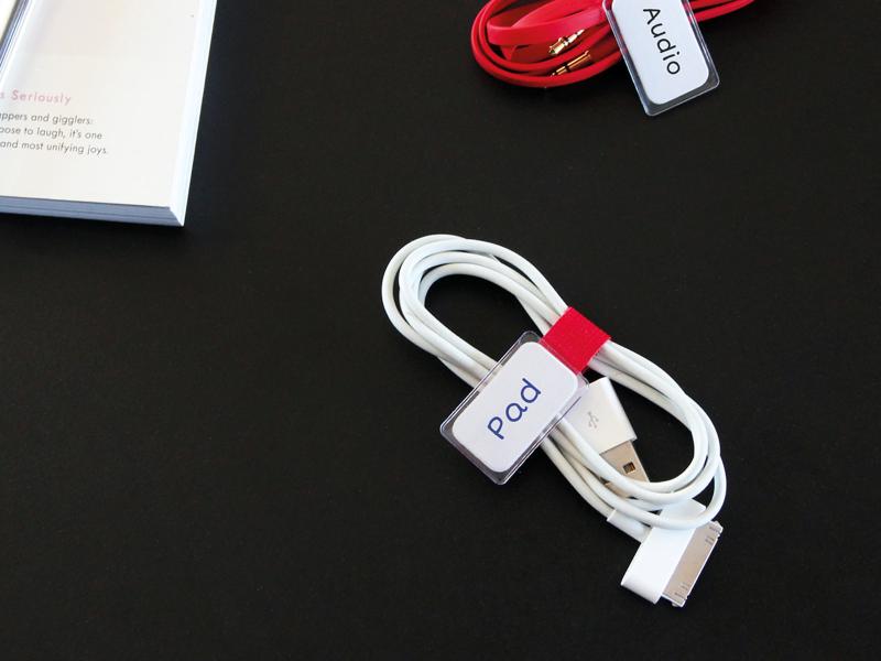 Label-the-cable Kabelbeschriftung MINI TAGS Farbig mit Besc Kabelbeschriftung mit Klettband und Beschriftungsfeld