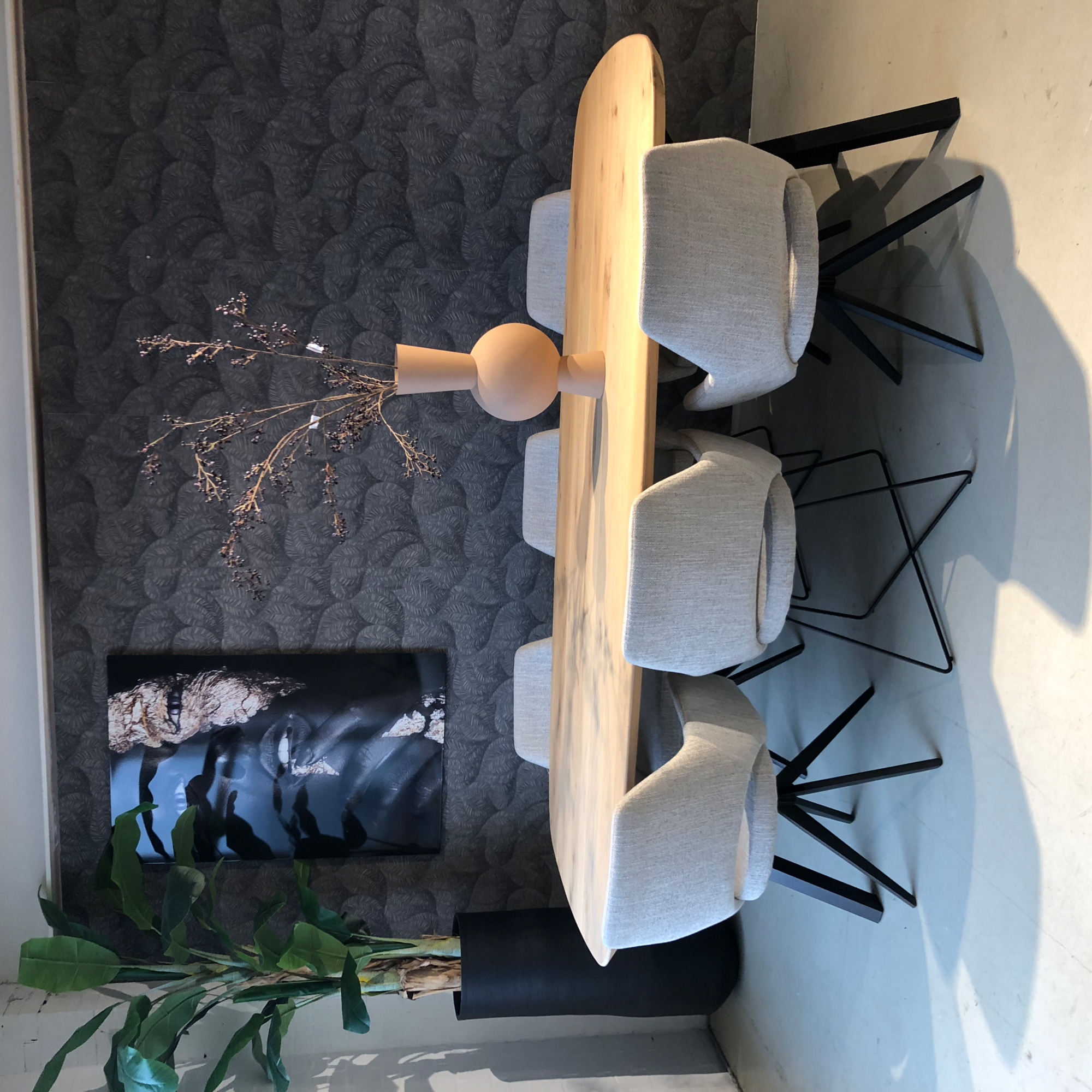 Firma Hout & Staal Eettafel Deens ovaal | xy schuin | matte lak Eettafel Leaf | 260*100cm | Swissline | Matte lak