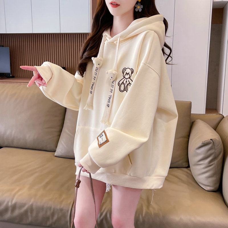 Jewie - Hoodie met geborduurde beer