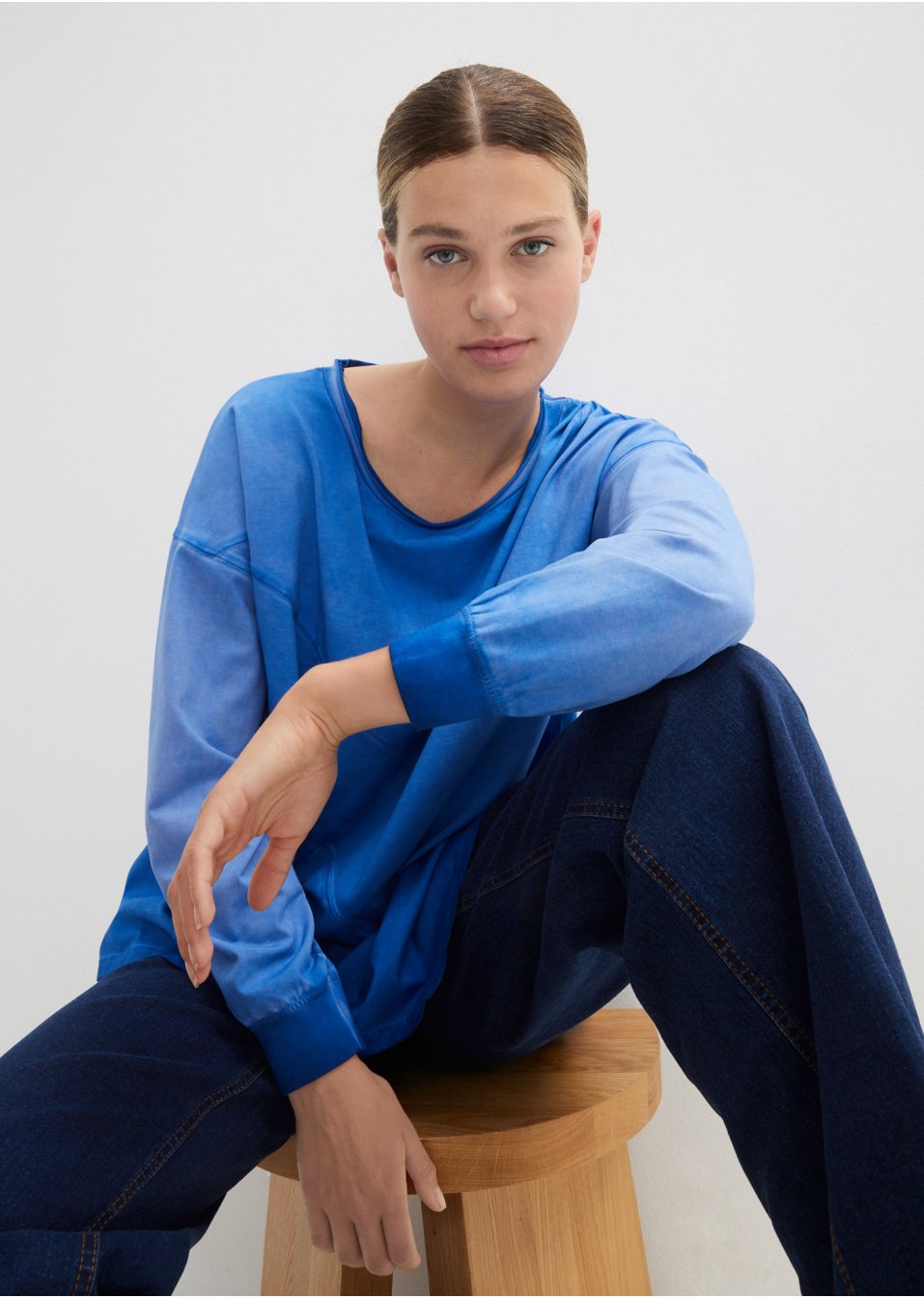 T-shirt avec base asymétrique