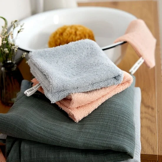 Lot de 3 débarbouillettes en mousseline   Bleu poudré        de               Lässig