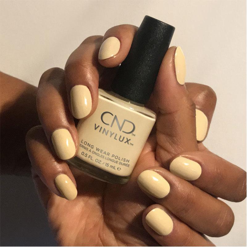 CND Vinylux Nail Polish 15 ml - Smile Maker #374
