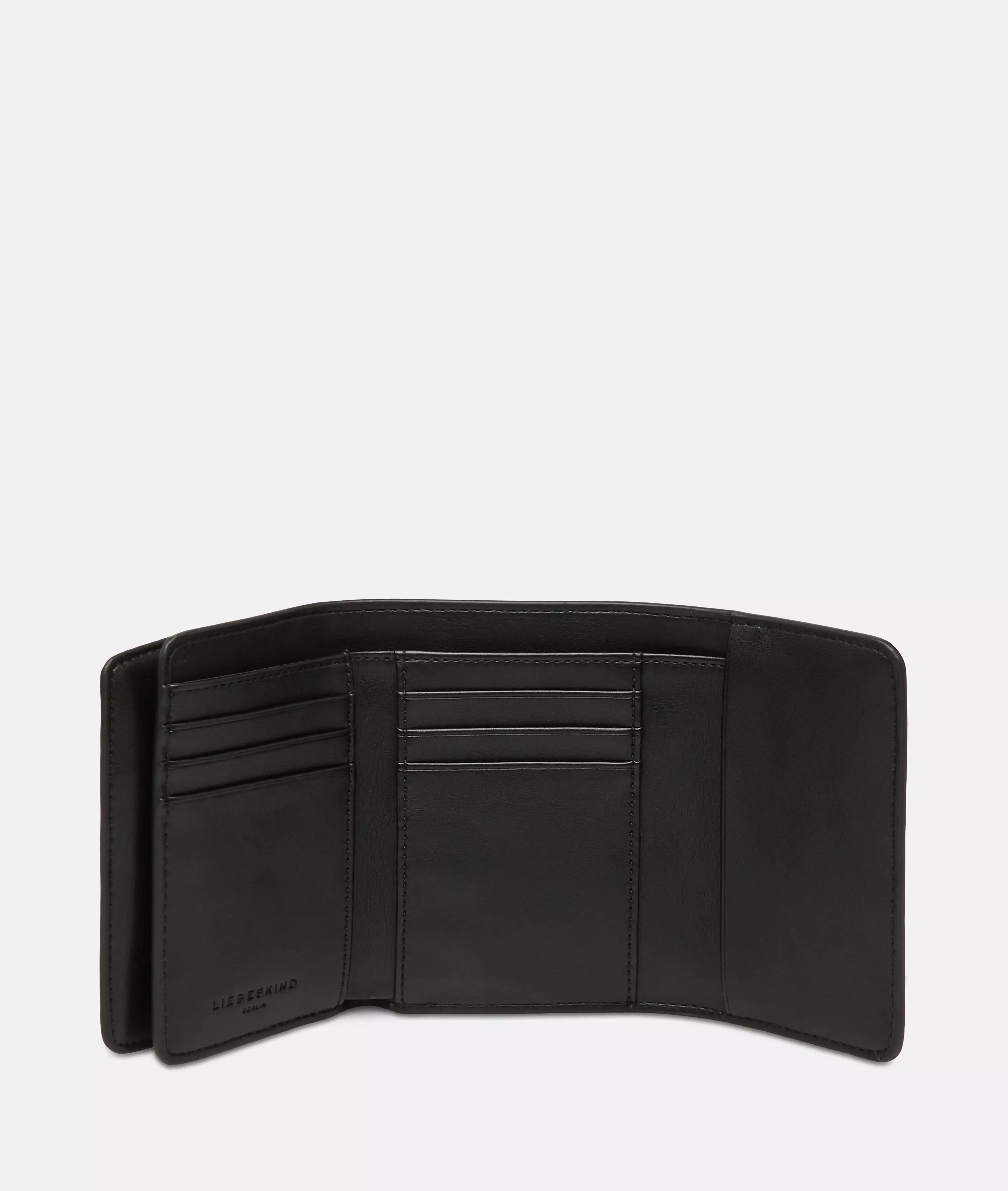 Kate purse M Spacious faux leather wallet with a silky feel