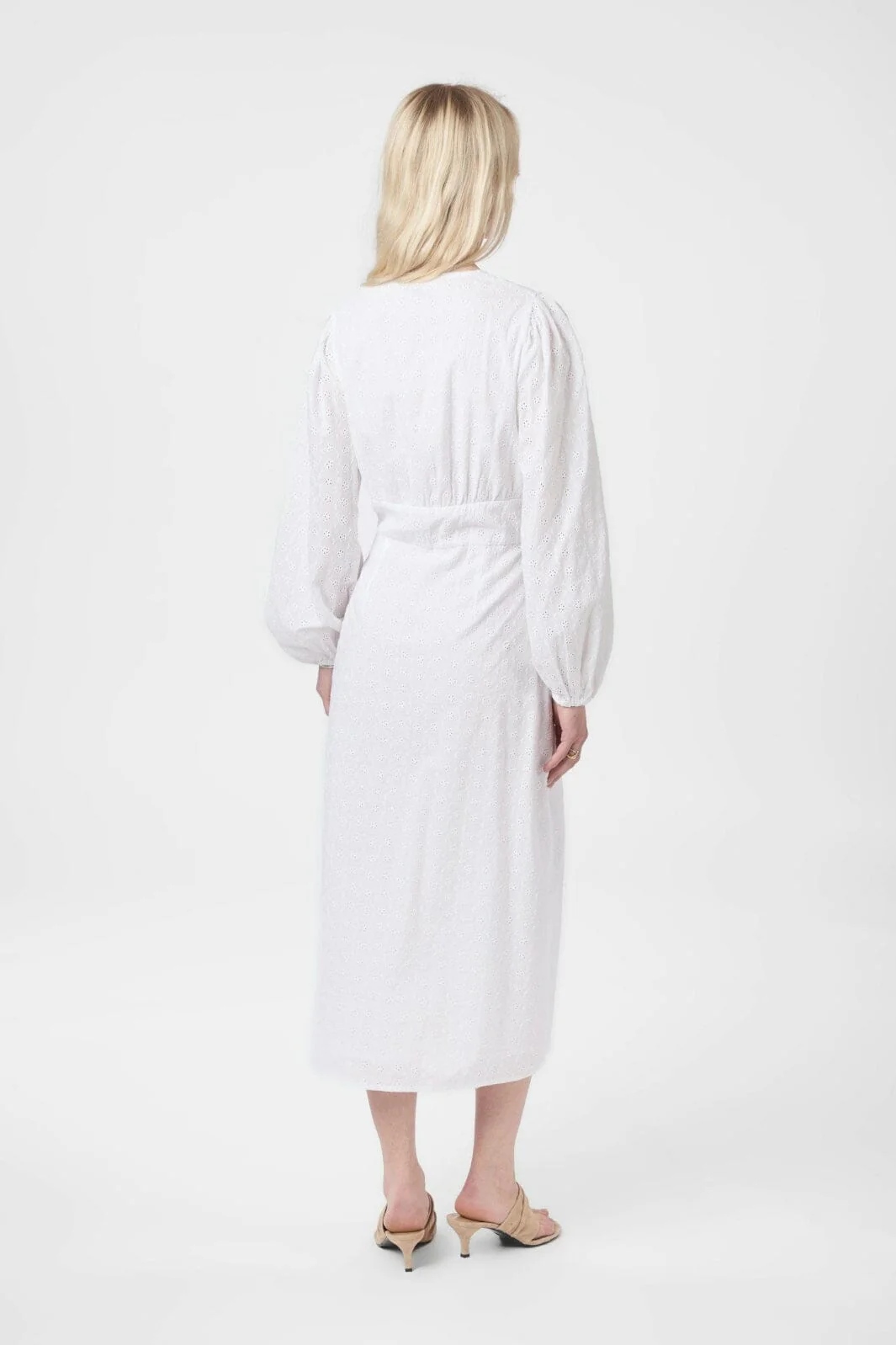 Neo Noir Alto Embroidery Dress 166017