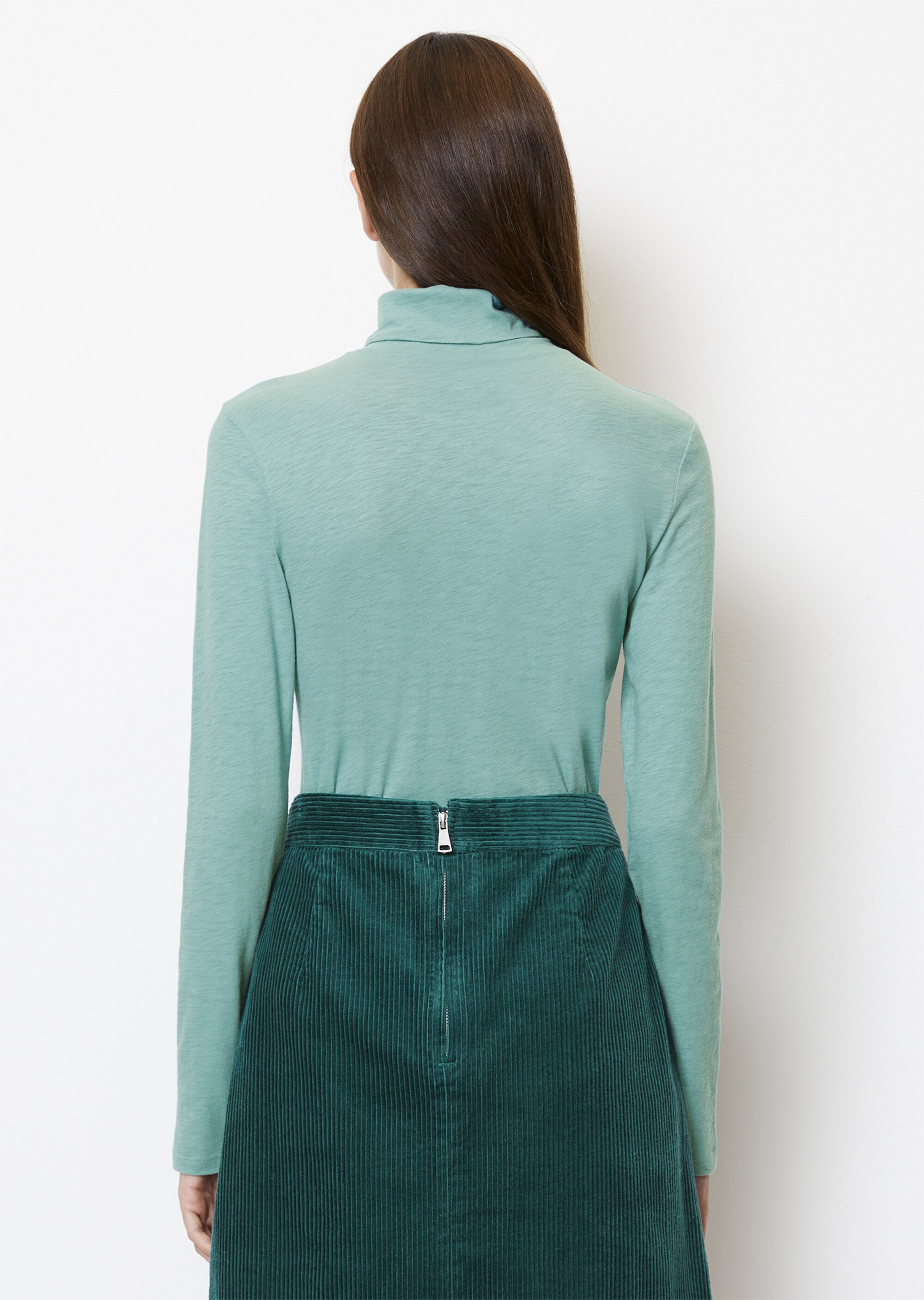 DfC Rollkragen-Longsleeve shaped aus Organic Cotton