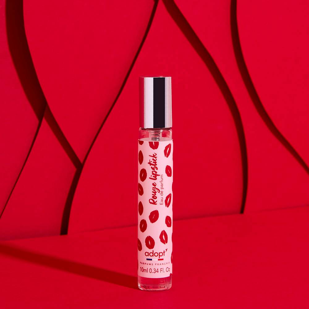 Rouge lipstick