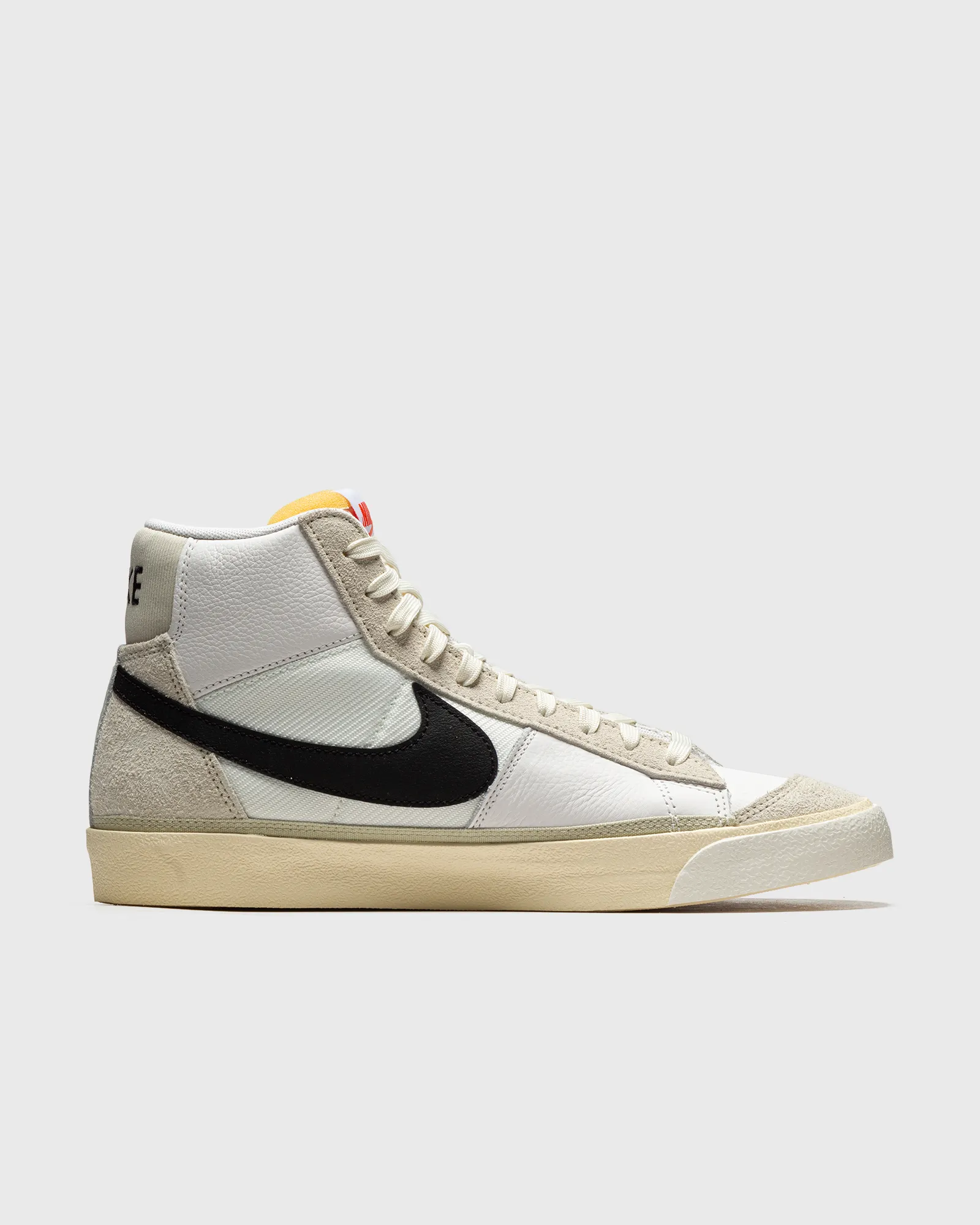 Nike BLAZER MID PRO CLUB