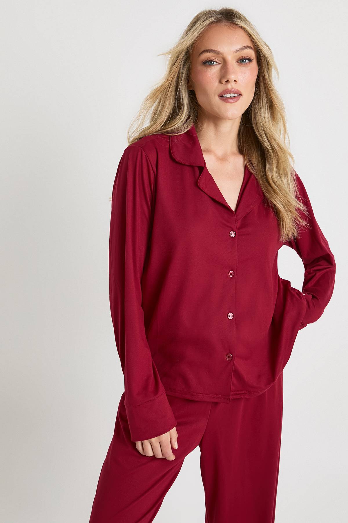 boohoo Ensemble Pyjama Petite Taille Chemise Boutonnée Et Pantalon Toucher Doux