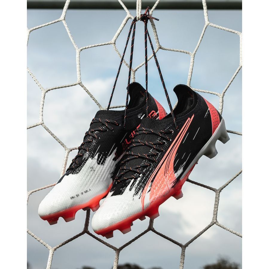 PUMA X Unisport Ultra Ultimate FG/AG Ran out of ink - Blanc/Rouge/Noir ÉDITION LIMITÉE