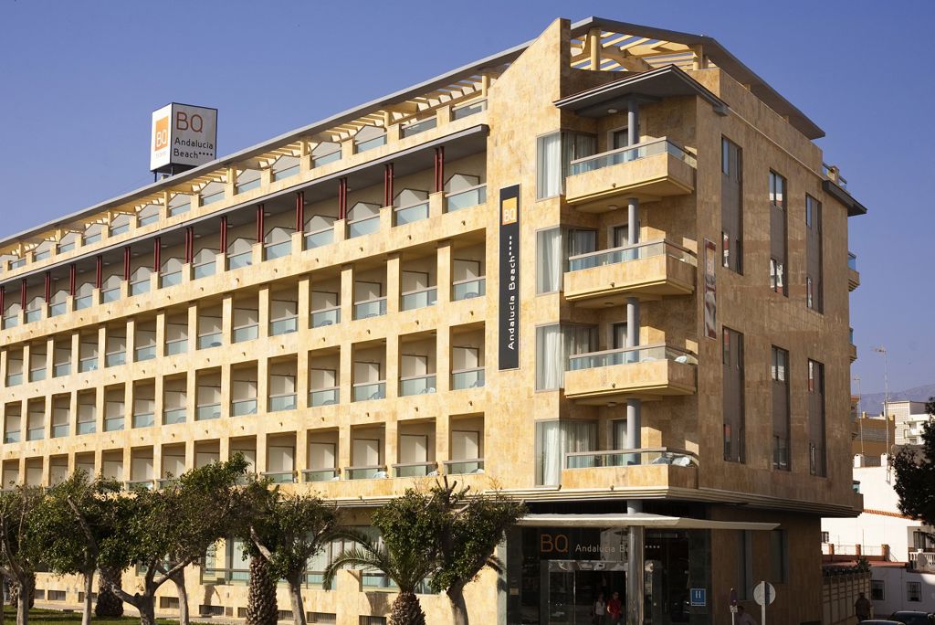 BQ Andalucia Beach Logies en ontbijt - Hotel