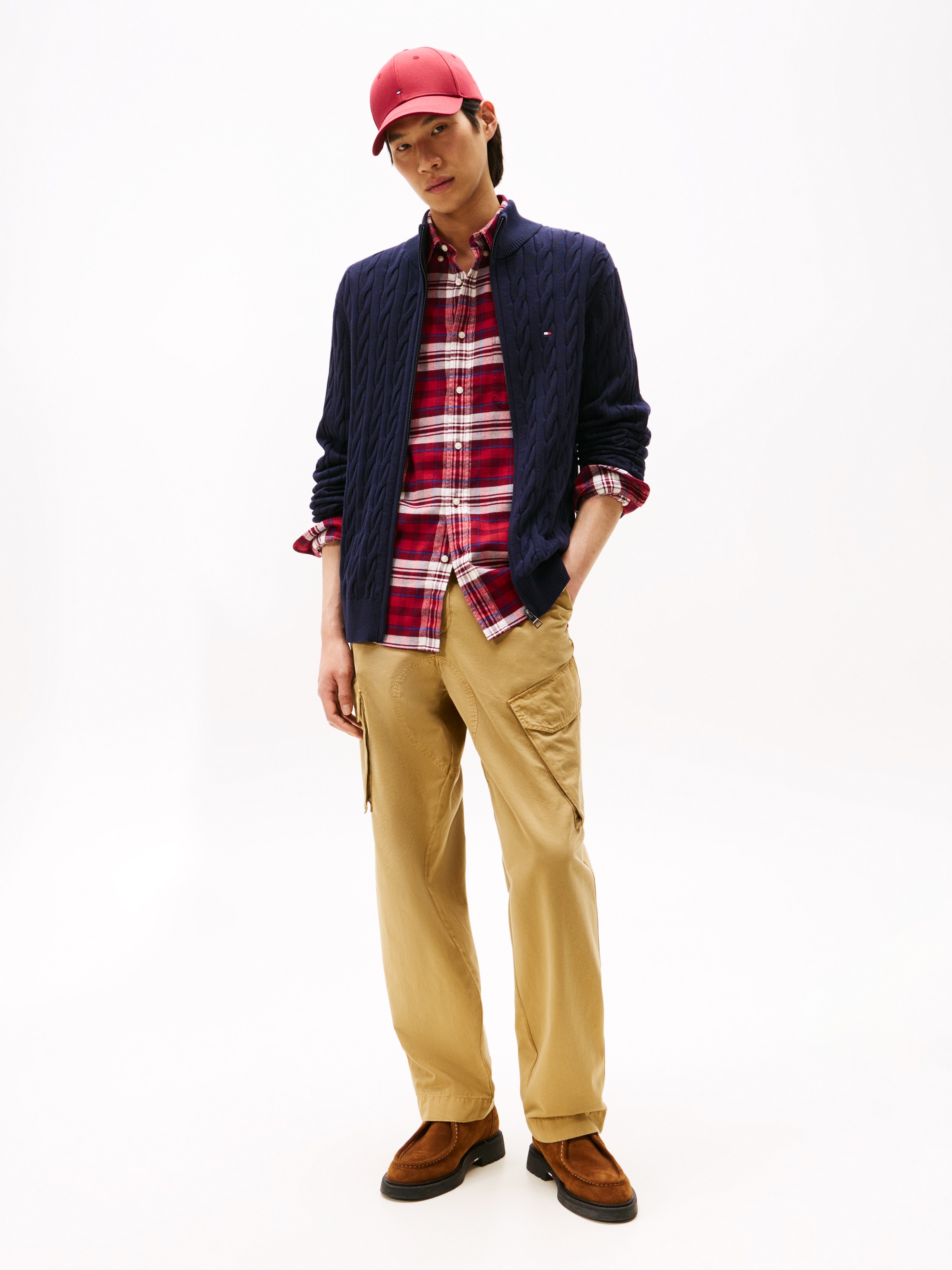 Tommy Hilfiger Strickjacke »CLASSIC COTTON CABLE ZIP THROUGH«, mit Rippstrickstehkragen, mit Zopfstrickmuster