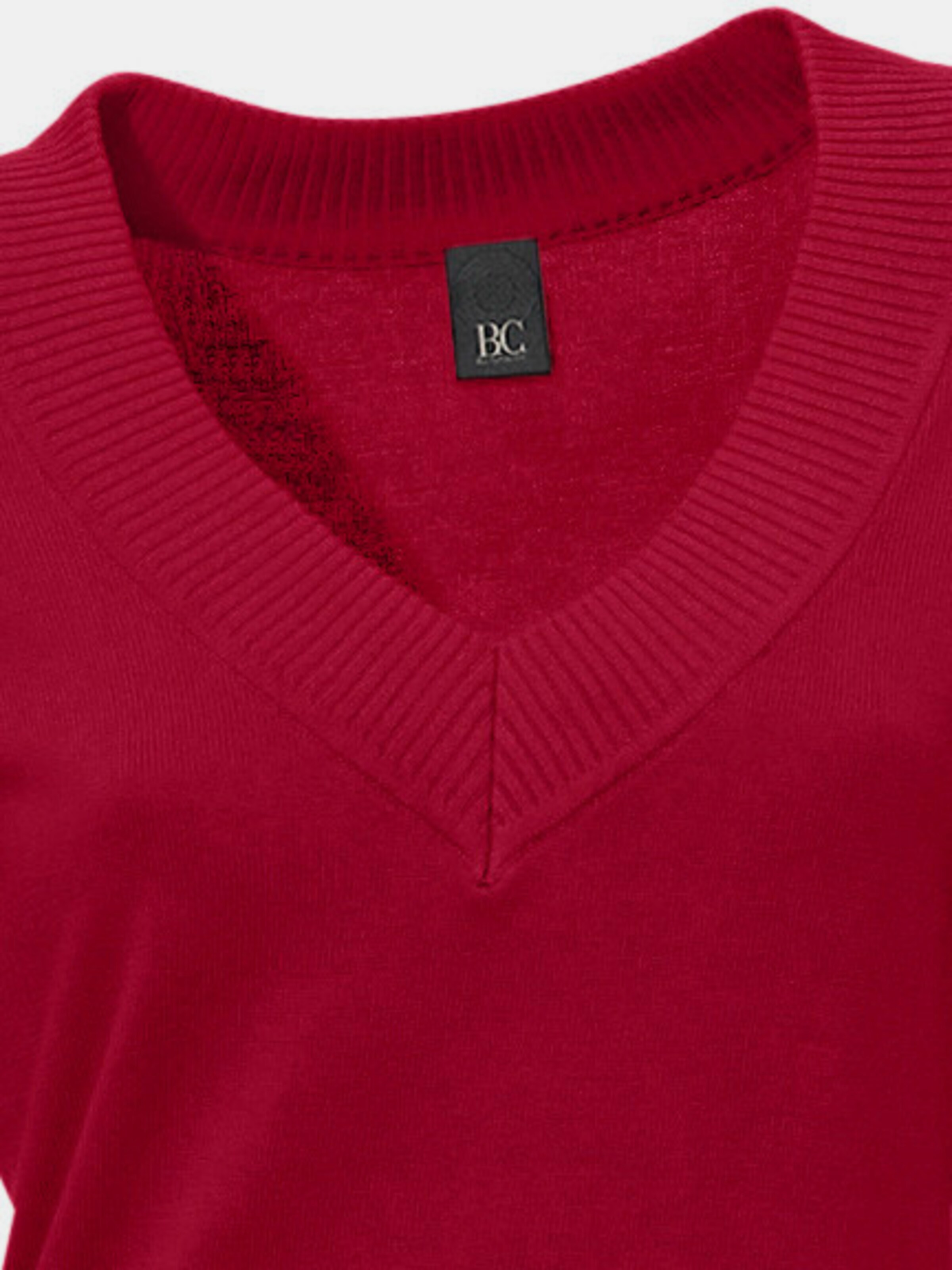 V-Pullover
