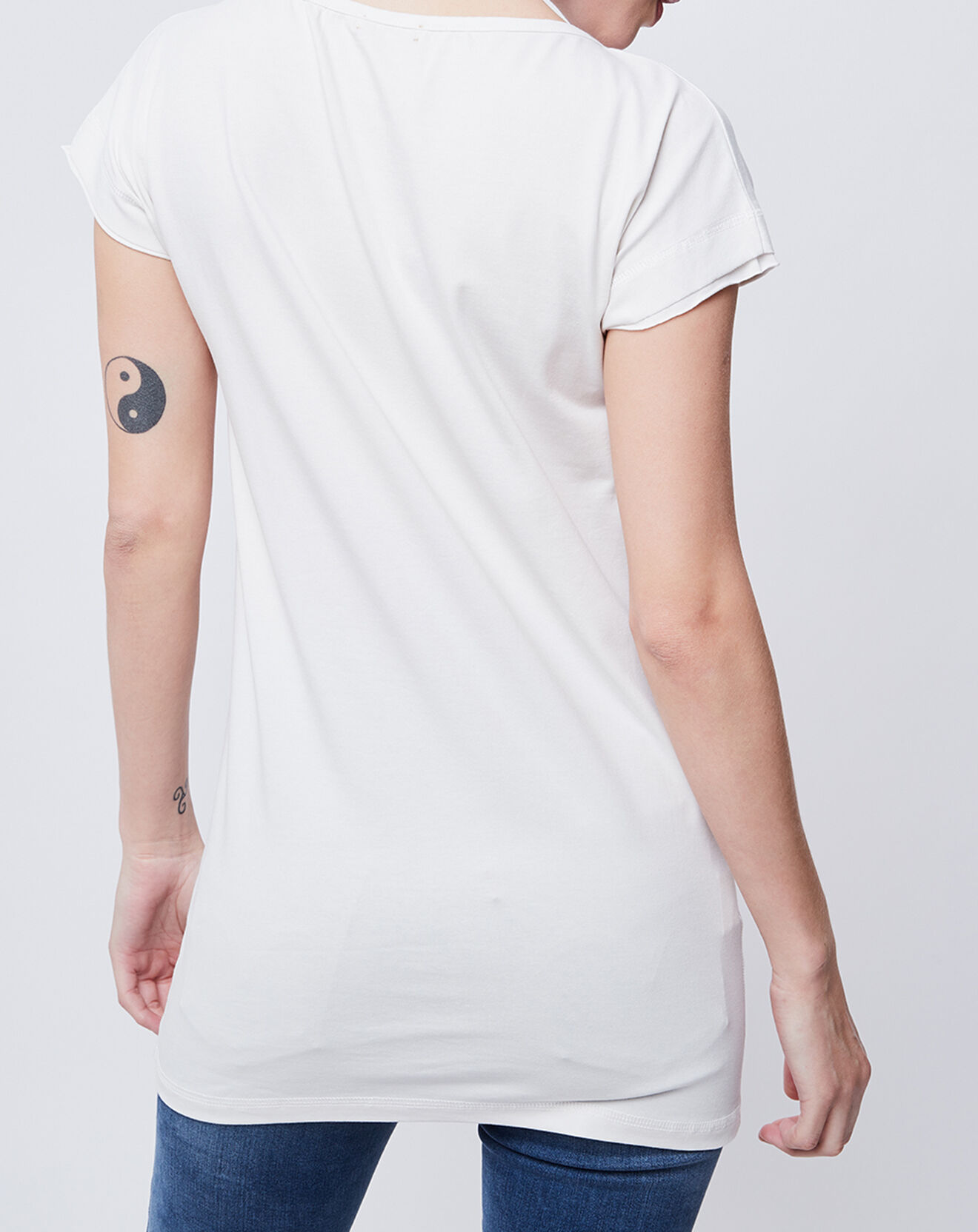 John Galliano T-Shirt imprimé Gazette et fleurs blanc cassé/multicolore