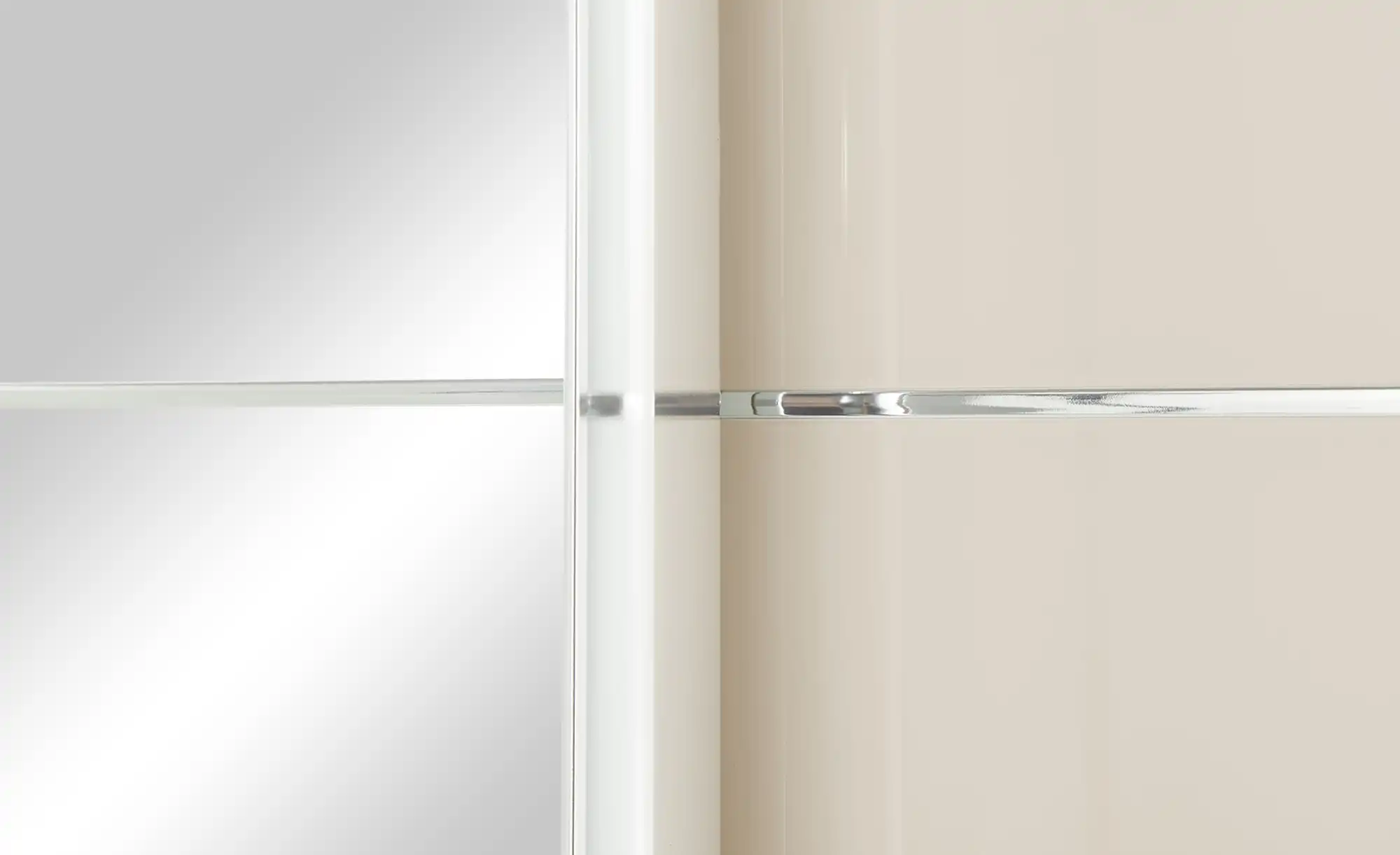 Schwebetürenschrank Ensenso Glas