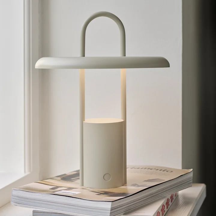 Stelton - Pier Akku LED-Leuchte, schwarz