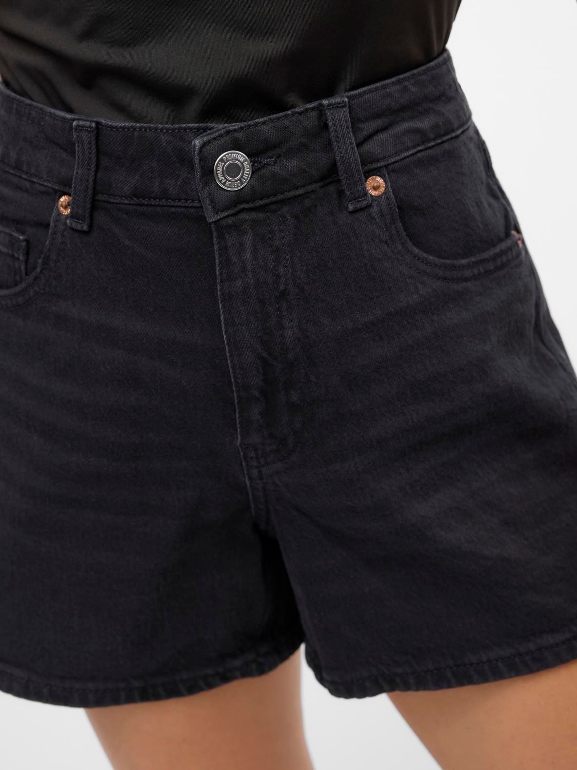 Vero Moda Jeansshorts »VMTESS MR SHORT DNM SHORTS MIX GA NOOS«, bequeme Form mit Stretchanteil