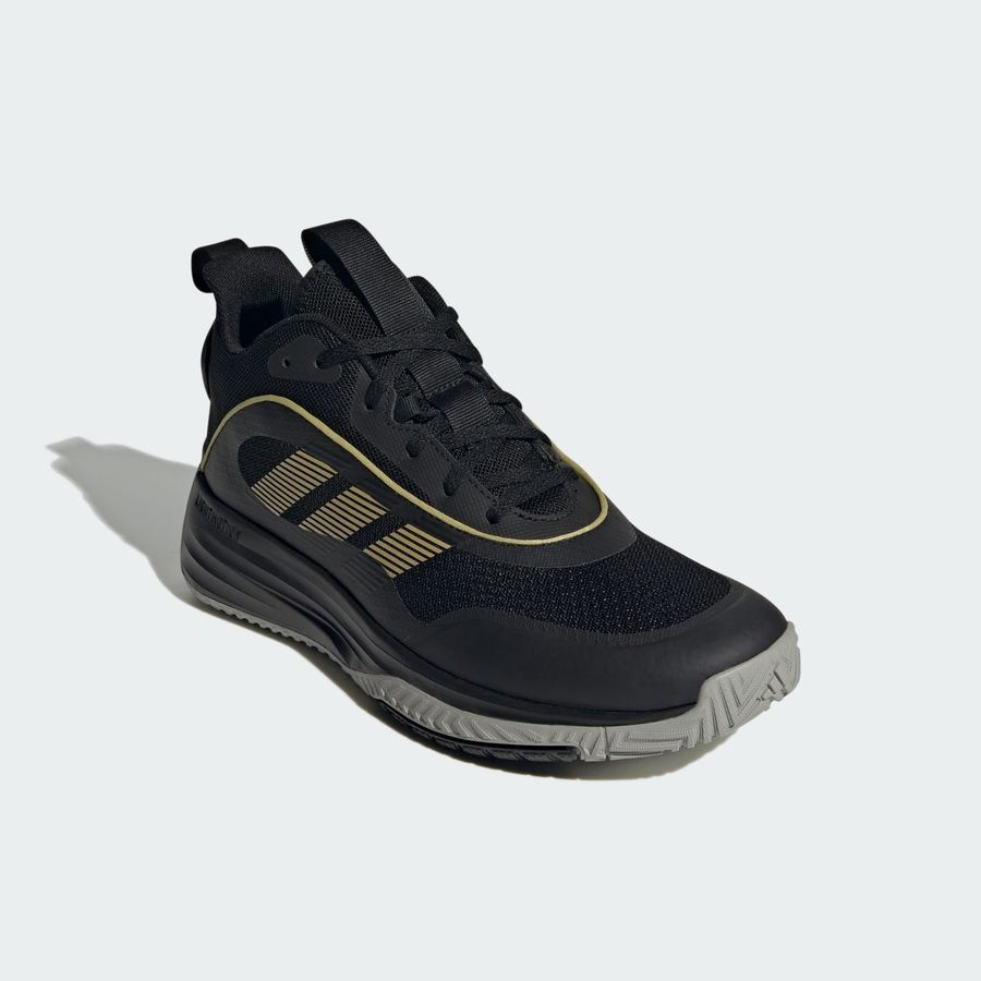 Adidas Chaussure Own the Game 3