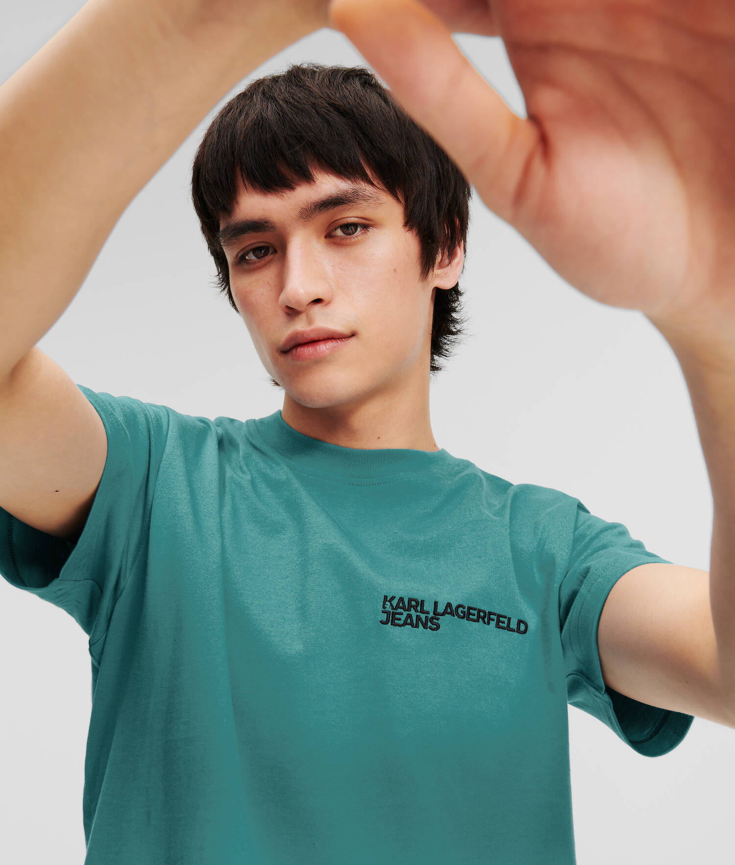 T-SHIRT AJUSTÉ AVEC LOGO KLJ