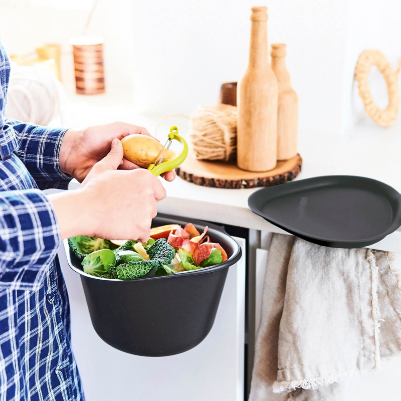 Alles im Reinen Abfallbehälter - Ordnung und Hygiene in der Küche leicht gemacht