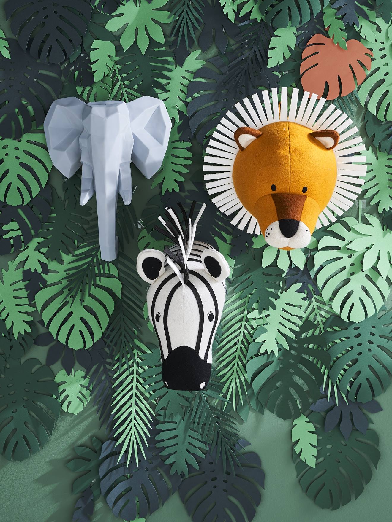 Decoração de parede com elefante cinza claro, cinza médio liso