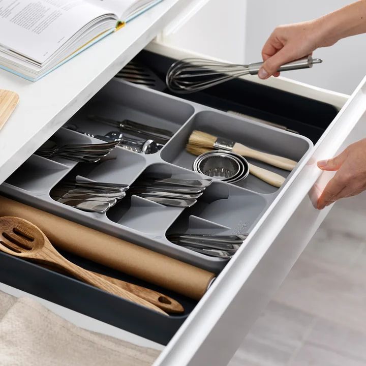 Joseph Joseph - DrawerStore ausziehbarer Besteckkasten, grau