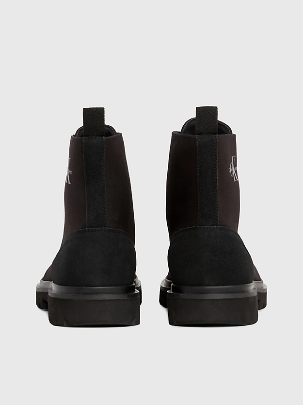 Botas de lona