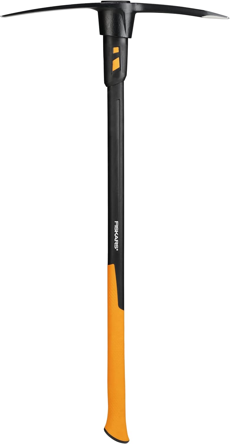 Fiskars Kreuzhacke IsoCore L für grobe Arbeiten auf harten, steinigen Böden, Länge: 91 cm, Gewicht: 3,4 kg, Schwarz/Orange, 1020166