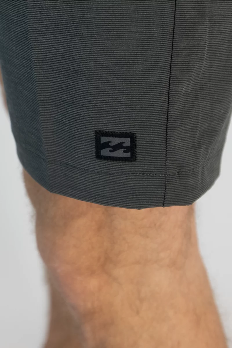 Billabong Crossfire Mid Herren Short