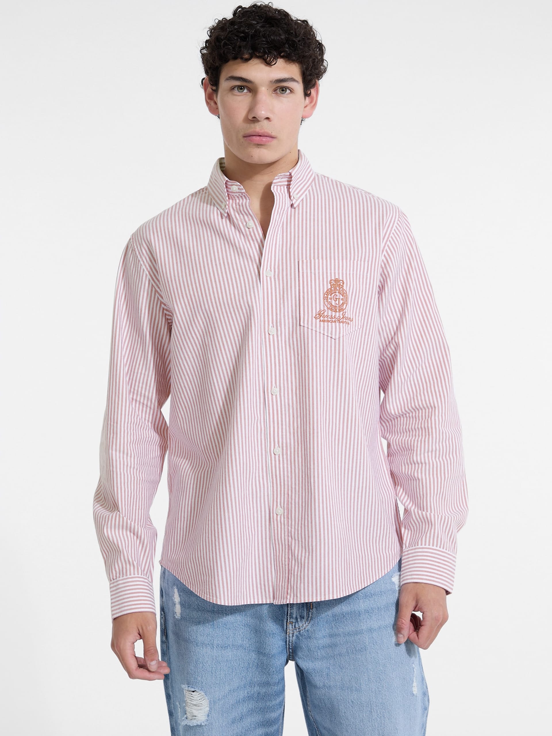 Camisa listrada de manga comprida com bolso