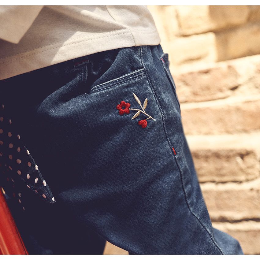 Jean avec ceinture et broderie pour bébé fille - Bleu