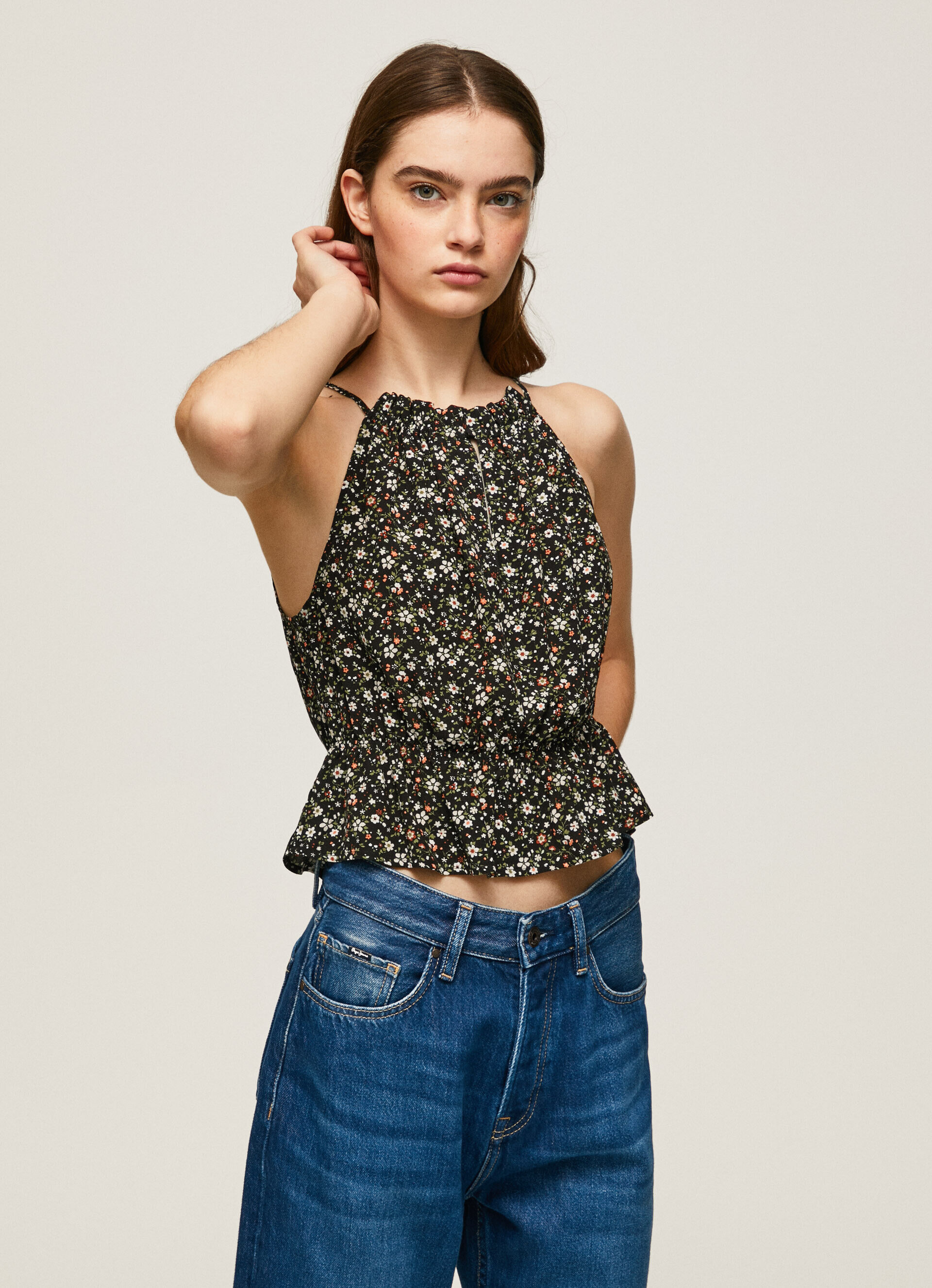 Regata com estampa floral - Multicolorida