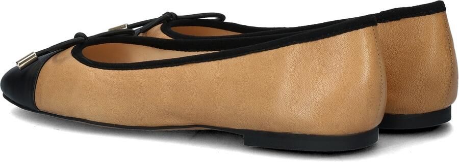 Nelson leren ballerina's beige zwart