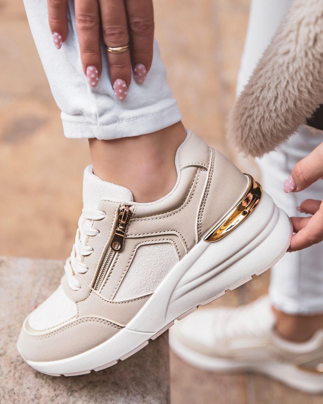 Basket femme beige à lacets - Giana